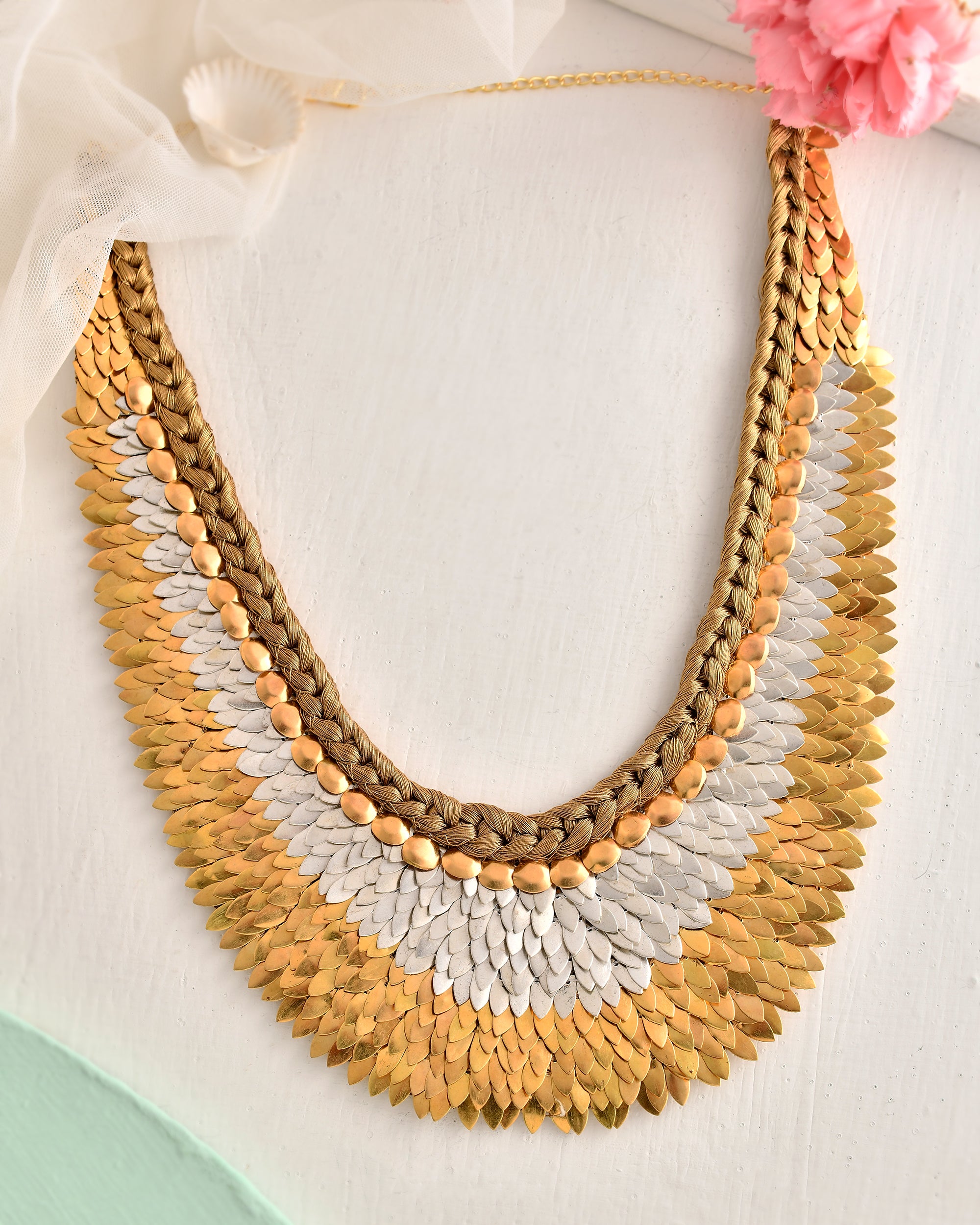 TRIO COLOUR FEATHER NECKLACE